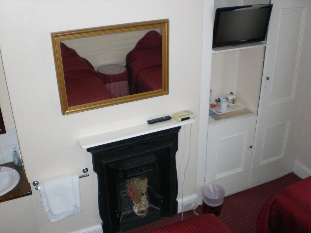 Melville Lodge Gatwick Horley Ruang foto