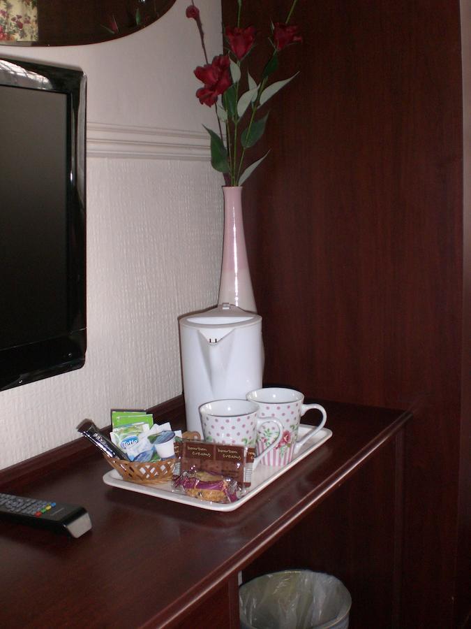 Melville Lodge Gatwick Horley Ruang foto